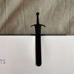 بوک مارک مدل شمشیر