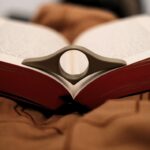 نگه‌دارنده صفحه کتاب مدل پاد