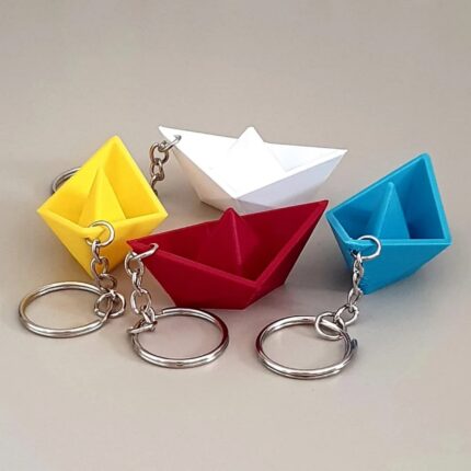 جاکلیدی قایق کاغذی