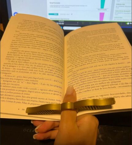 نگه دارنده صفحه کتاب