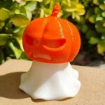 فیگور روح سفید با کلاه کدو تنبل